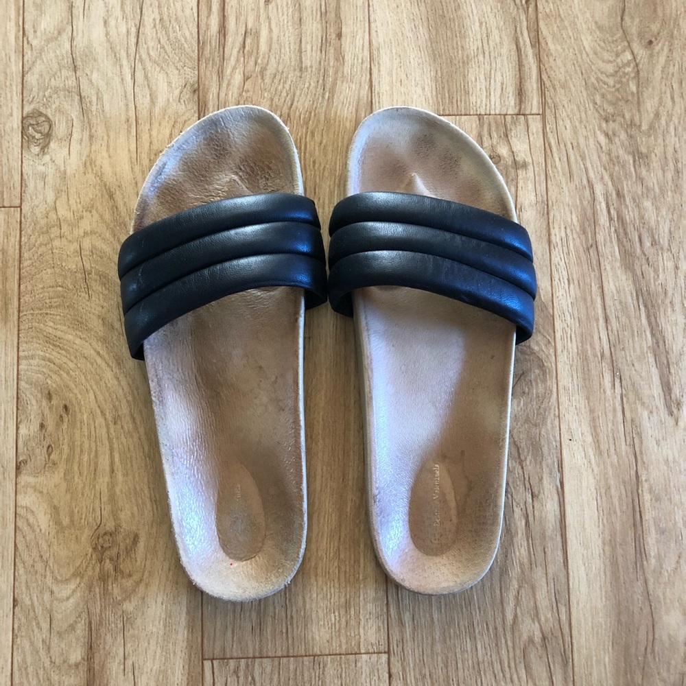 Beatrice Valenzuela black sandals Sz 10